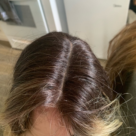 outré synthetic ombré model name STEVIE colour is DRFF4/CHAMPAGNE) - Picture 9 of 10